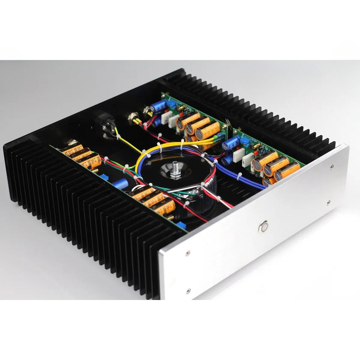 ZEROZONE 4 Way ต่ำเสียงรบกวน H - Power Supply 12V บทวิจารณ์และราคา